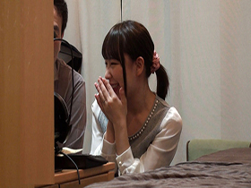 地味で控え目な清楚妻 連れ込みナンパ隠し撮り12人4時間BEST③　サンプル画像12